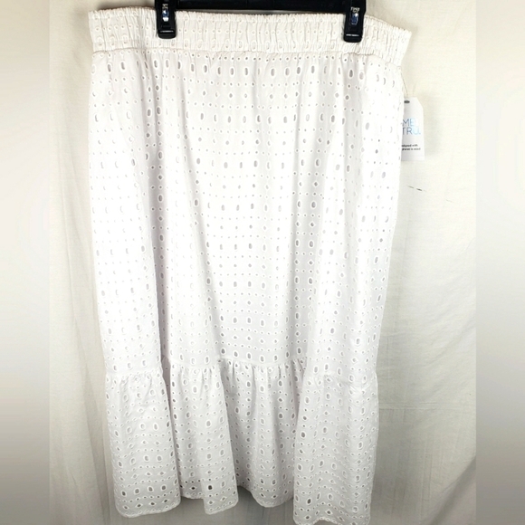 NWT Time And Tru White Eyelet Maxi Skirt with Pockets Sz 16-18 - Picture 1 of 8